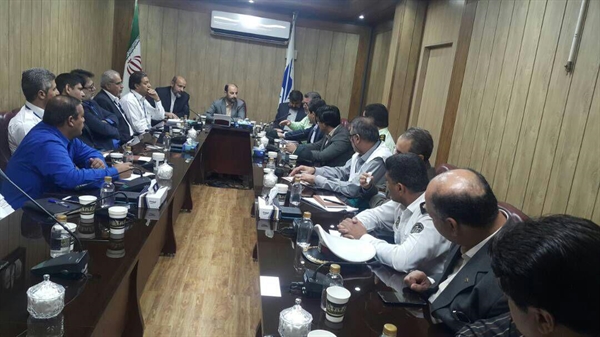 جلسه هماهنگی با مسئولین فرودگاه در خصوص برگشت زائرین حج خوزستان