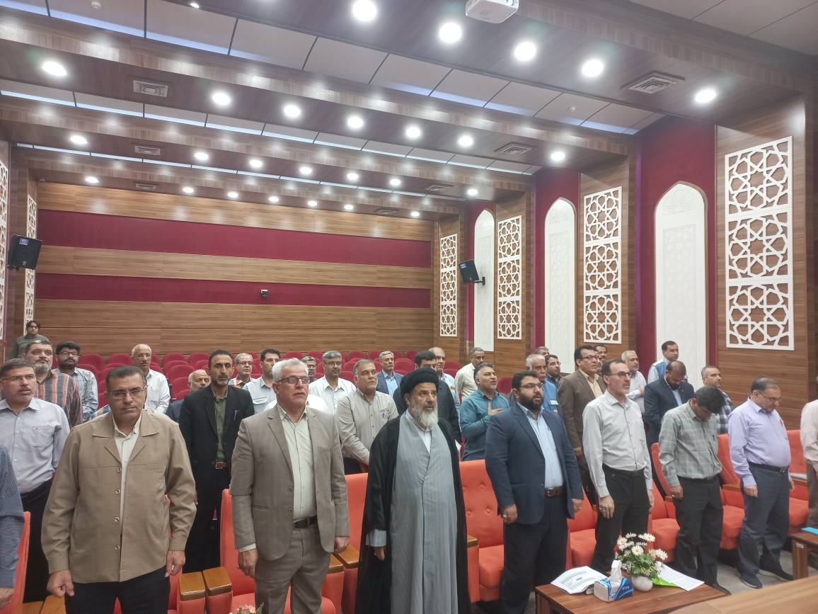 جلسه آموزشی توجیهی مدیران کاروان و مجموعه حج تمتع1404استان خوزستان