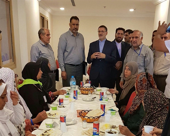 دیدار رئیس سازمان حج و زیارت با حجاج ایرانی مستقر در سه هتل در مکه مکرمه 